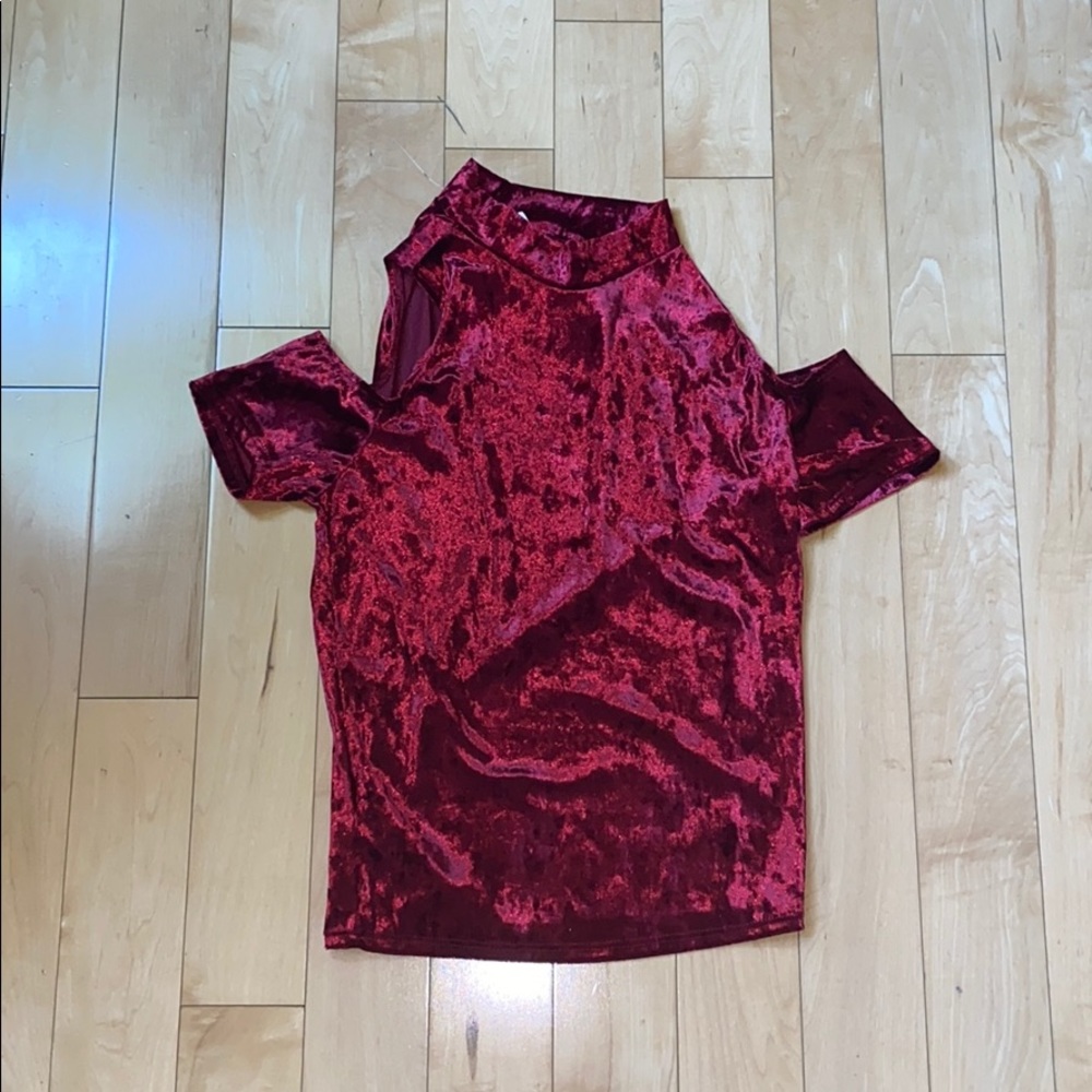 Gaze USA velvet cold shoulder top
